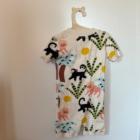 Hanna Andersson Multicolor Baby Romper, used twice - Picture 3 of 5